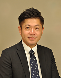 山本哲也